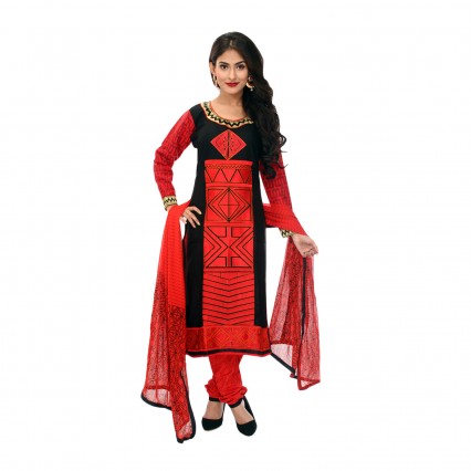 Neela’s classic Kameez and shalwar in Linen fabric with soft Georgette Dupatta